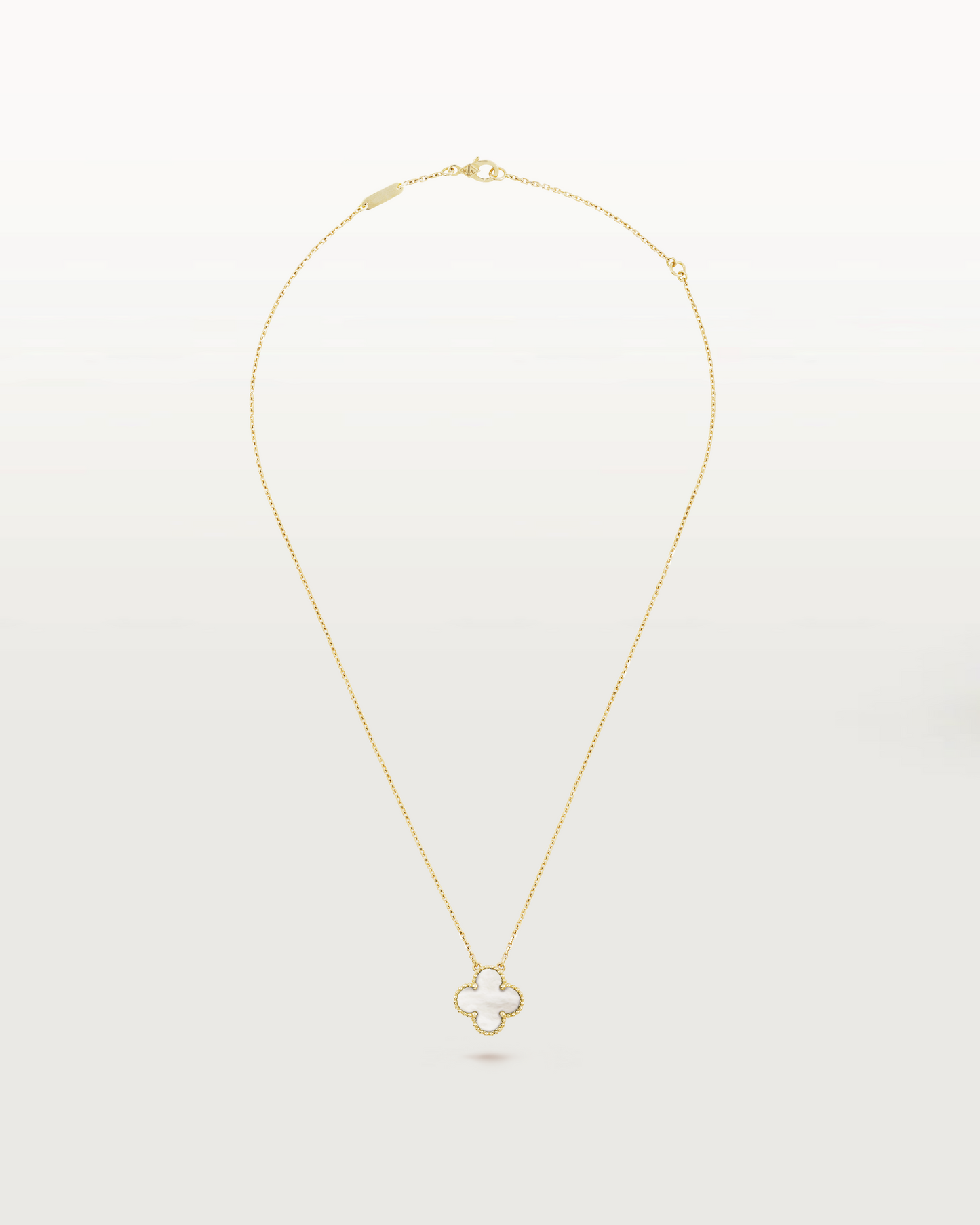 Clover Pendant White