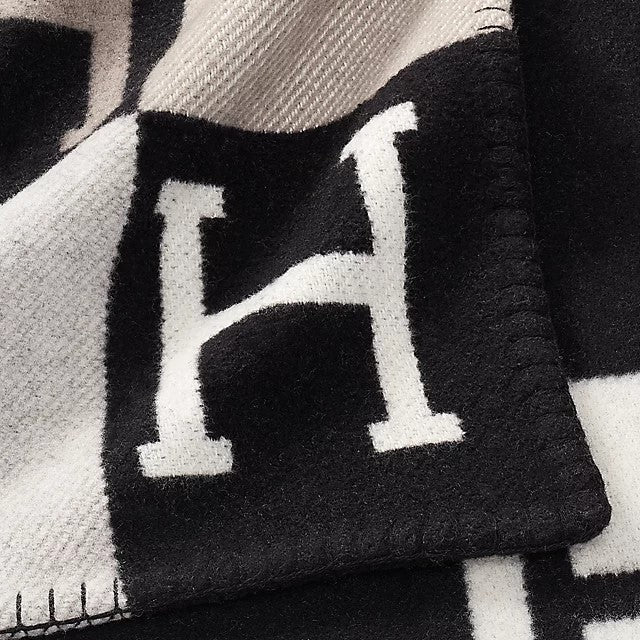 H Throw Blanket Black