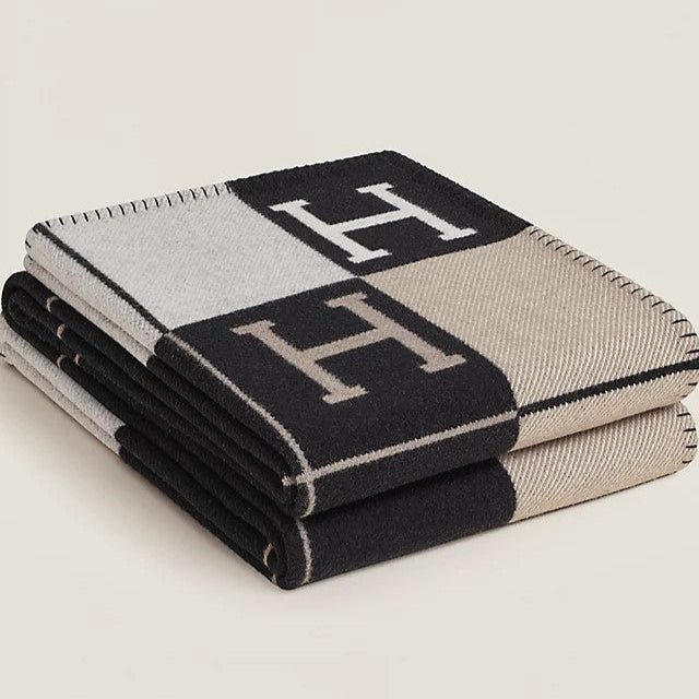 H Throw Blanket Black