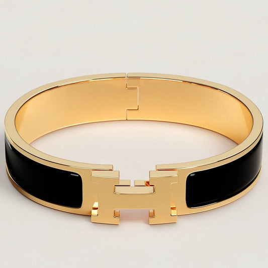 H Bracelet Black