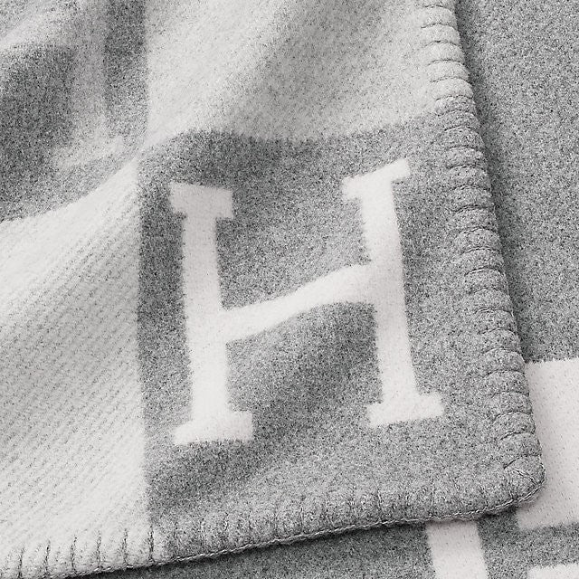 H Throw Blanket Light Grey