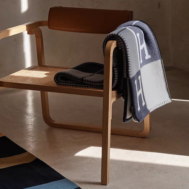 H Throw Blanket Navy