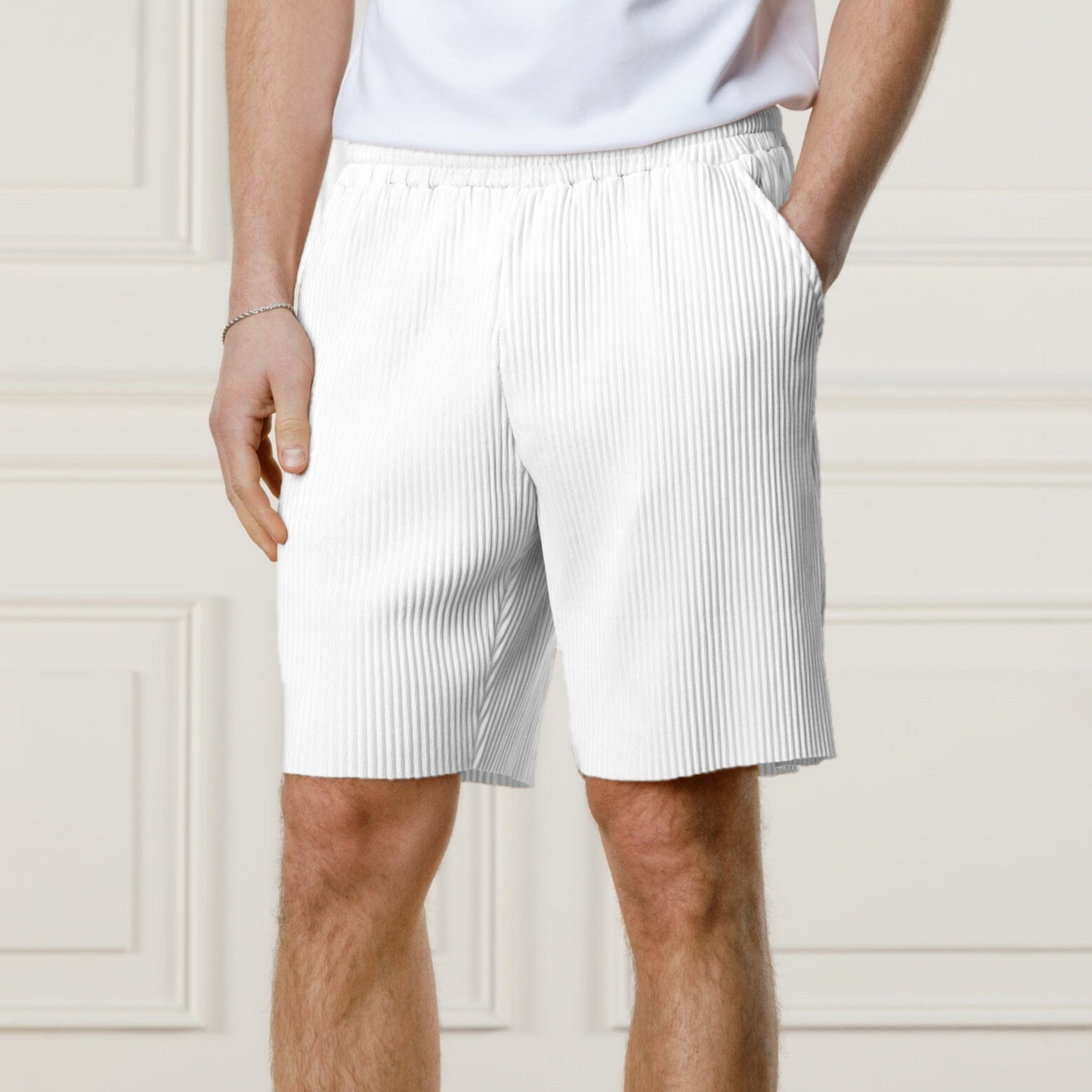 Pleat Shorts White