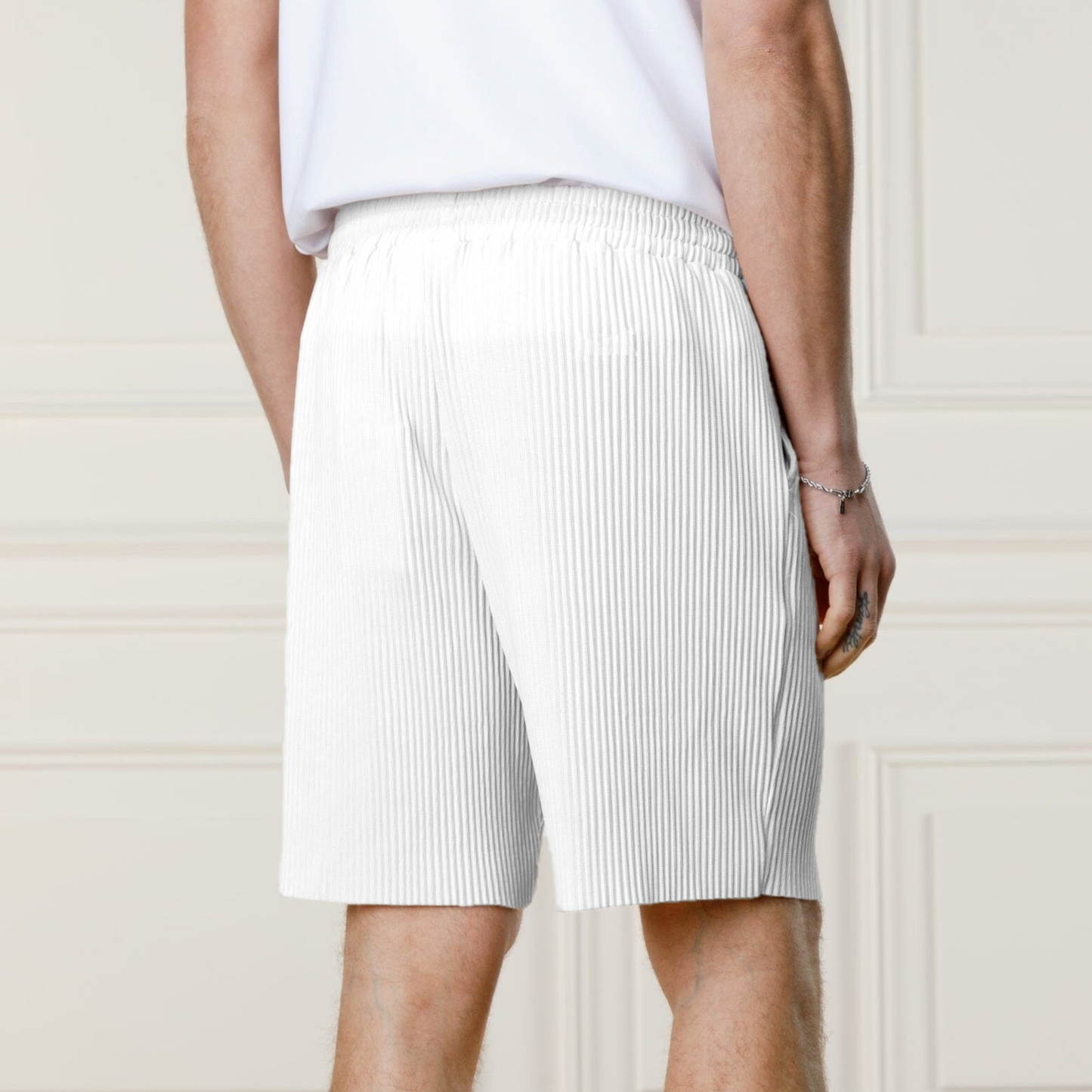 Pleat Shorts White