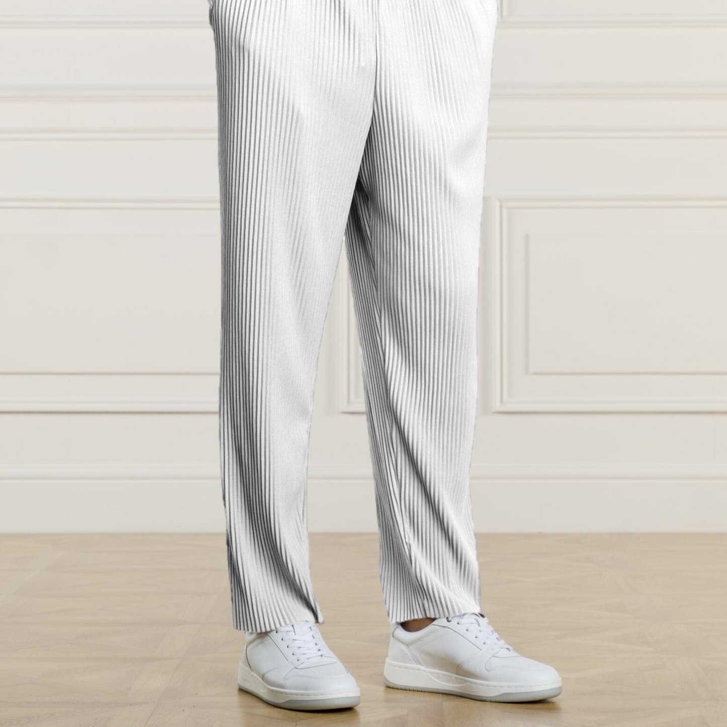 Pleat Trouser White