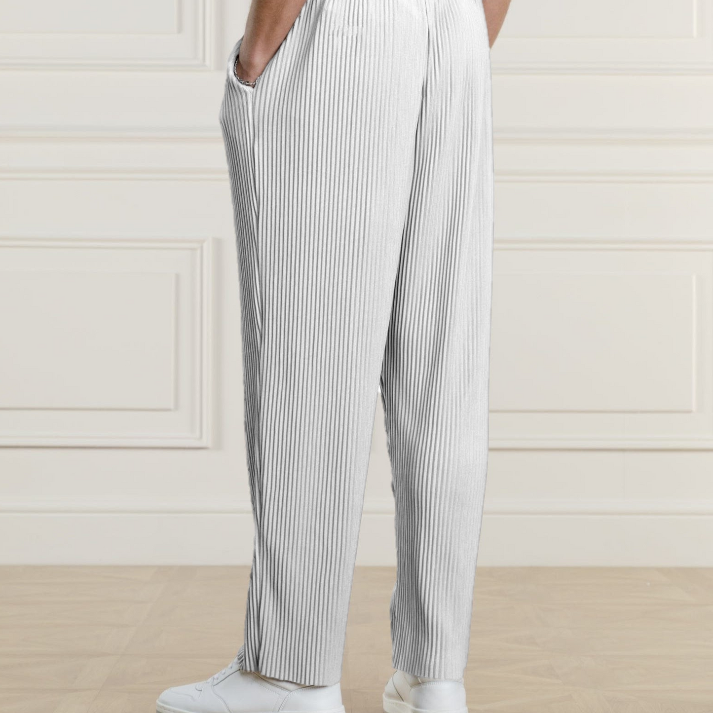 Pleat Trouser White