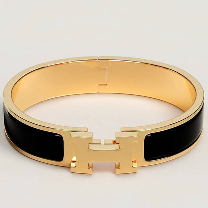 H Bracelet Black